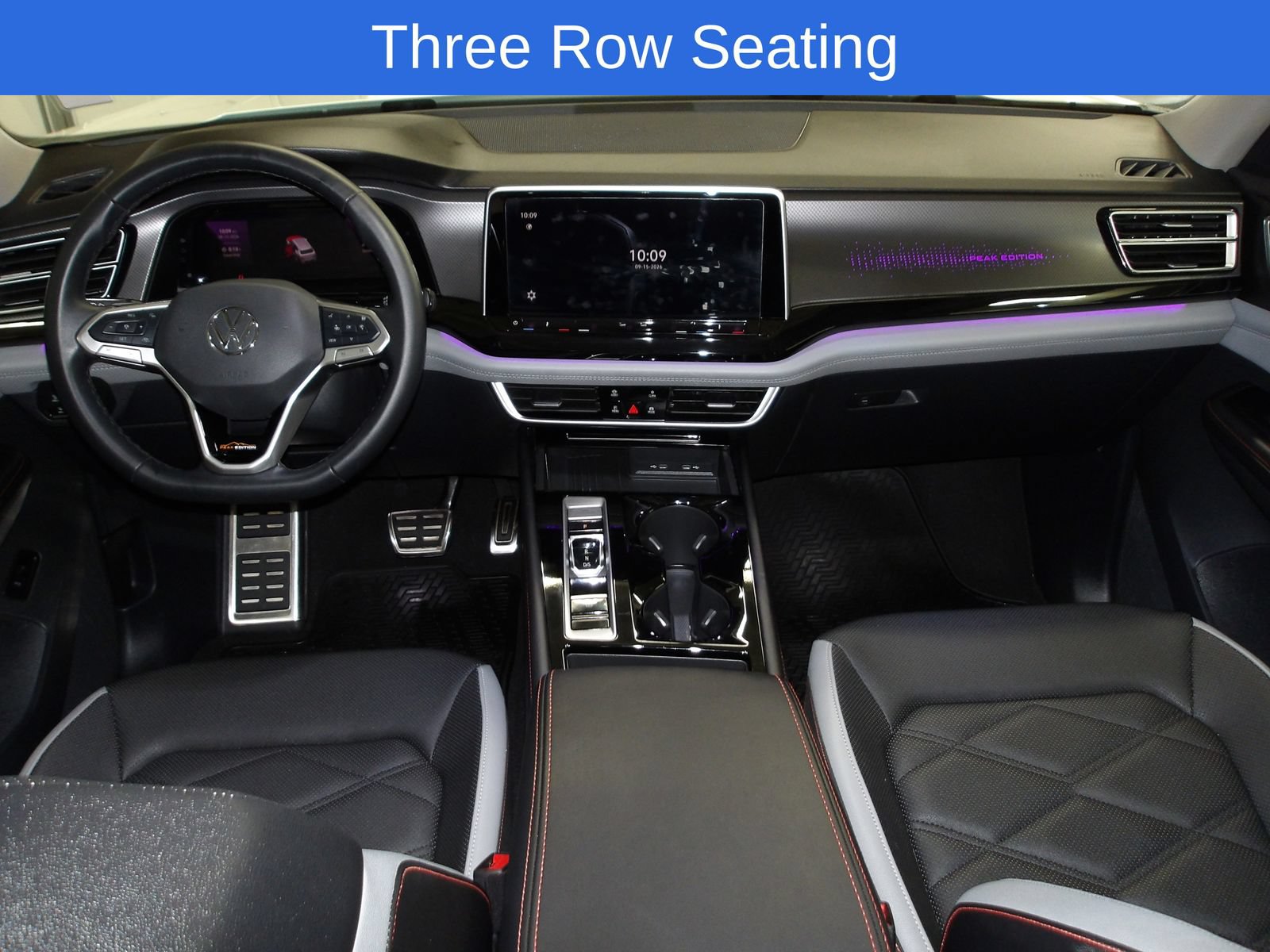 Used 2025 Volkswagen Atlas Peak Edition SE AWD/4WD image 10
