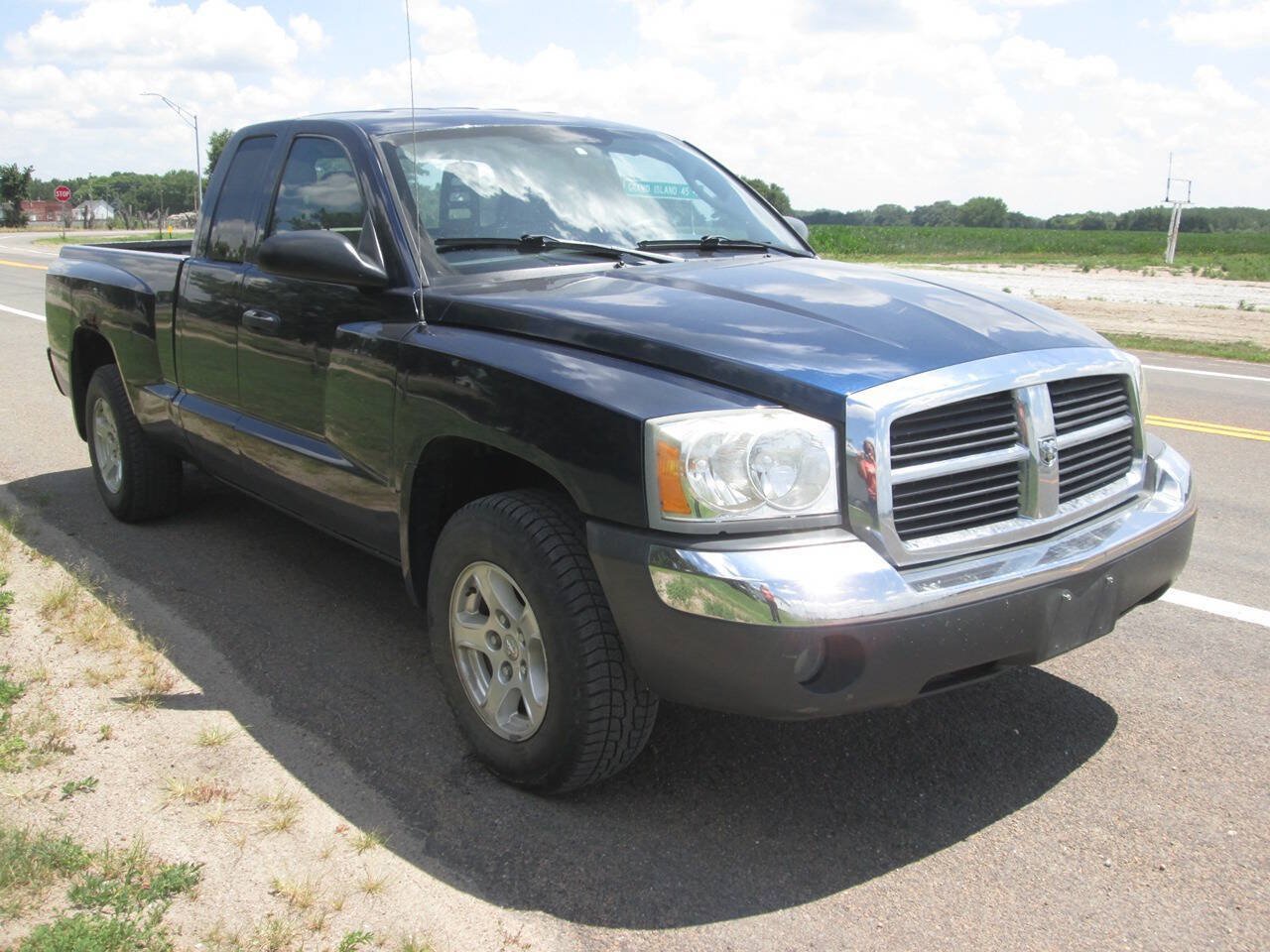 Used 2005 Dodge Dakota SLT AWD/4WD image 8