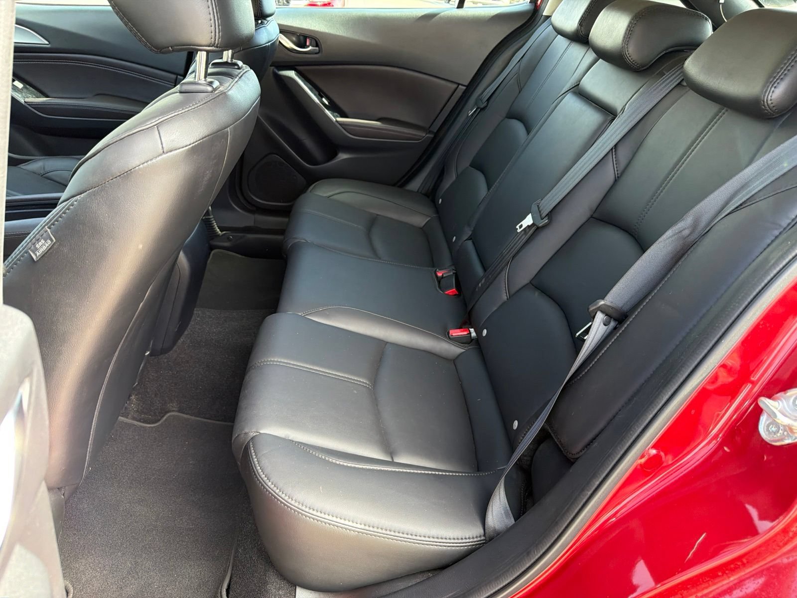 Used 2018 MAZDA MAZDA3 Touring FWD image 14