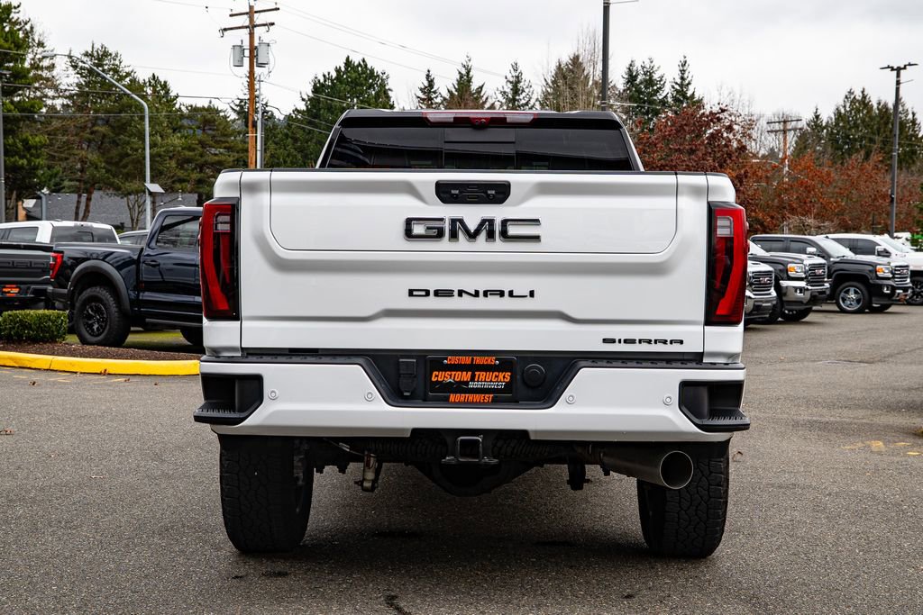 Used 2025 GMC Sierra 3500 Denali Ultimate image 5