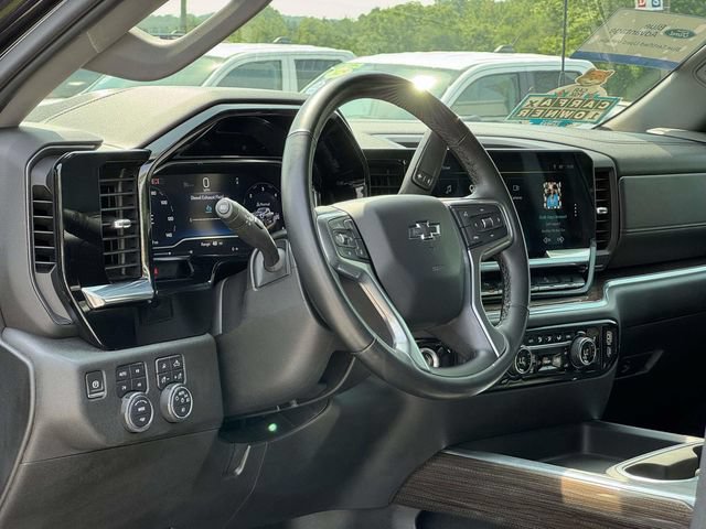 Used 2024 Chevrolet Silverado 3500 LT w/ Midnight Edition AWD/4WD image 28