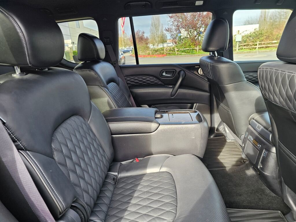 Used 2024 INFINITI QX80 Sensory AWD/4WD image 15