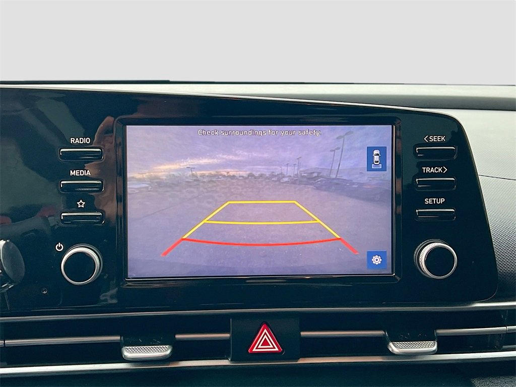 Used 2021 Hyundai Elantra SEL w/ Convenience Package image 11