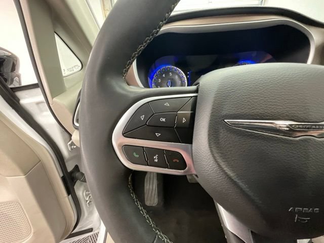 Used 2024 Chrysler Voyager LX FWD image 19