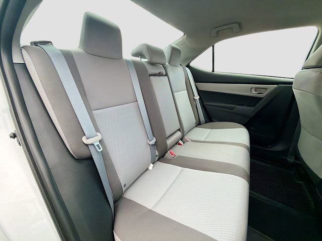 Used 2017 Toyota Corolla LE image 23