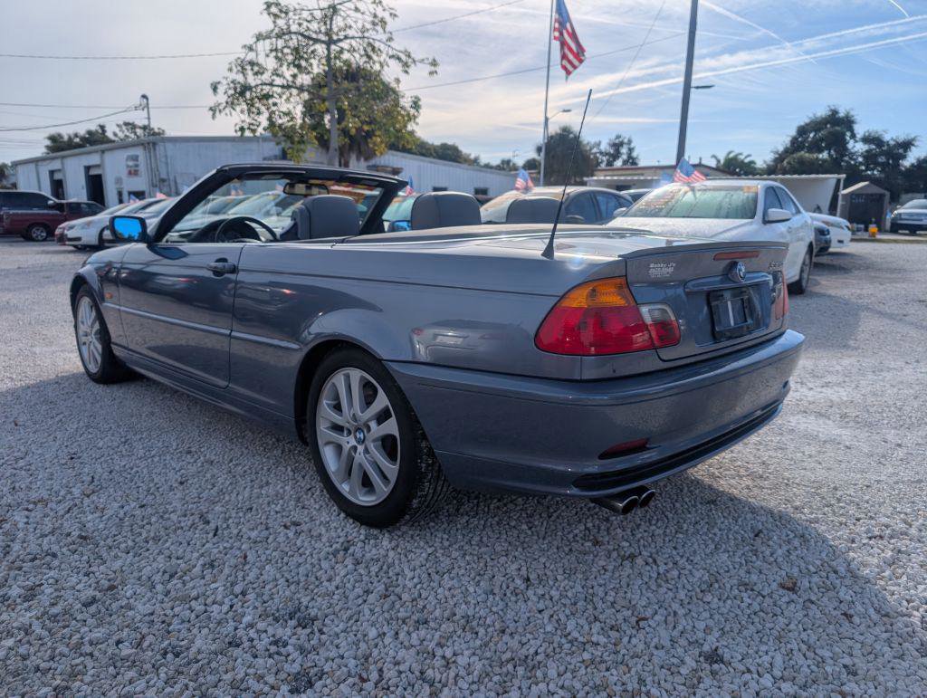 Used 2003 BMW 330Ci Convertible image 5