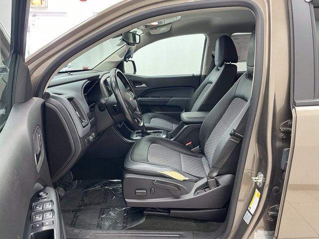 Used 2016 Chevrolet Colorado Z71 AWD/4WD image 9