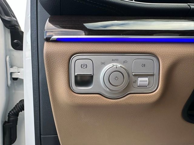 Certified 2024 Mercedes-Benz GLS 450 4MATIC image 17