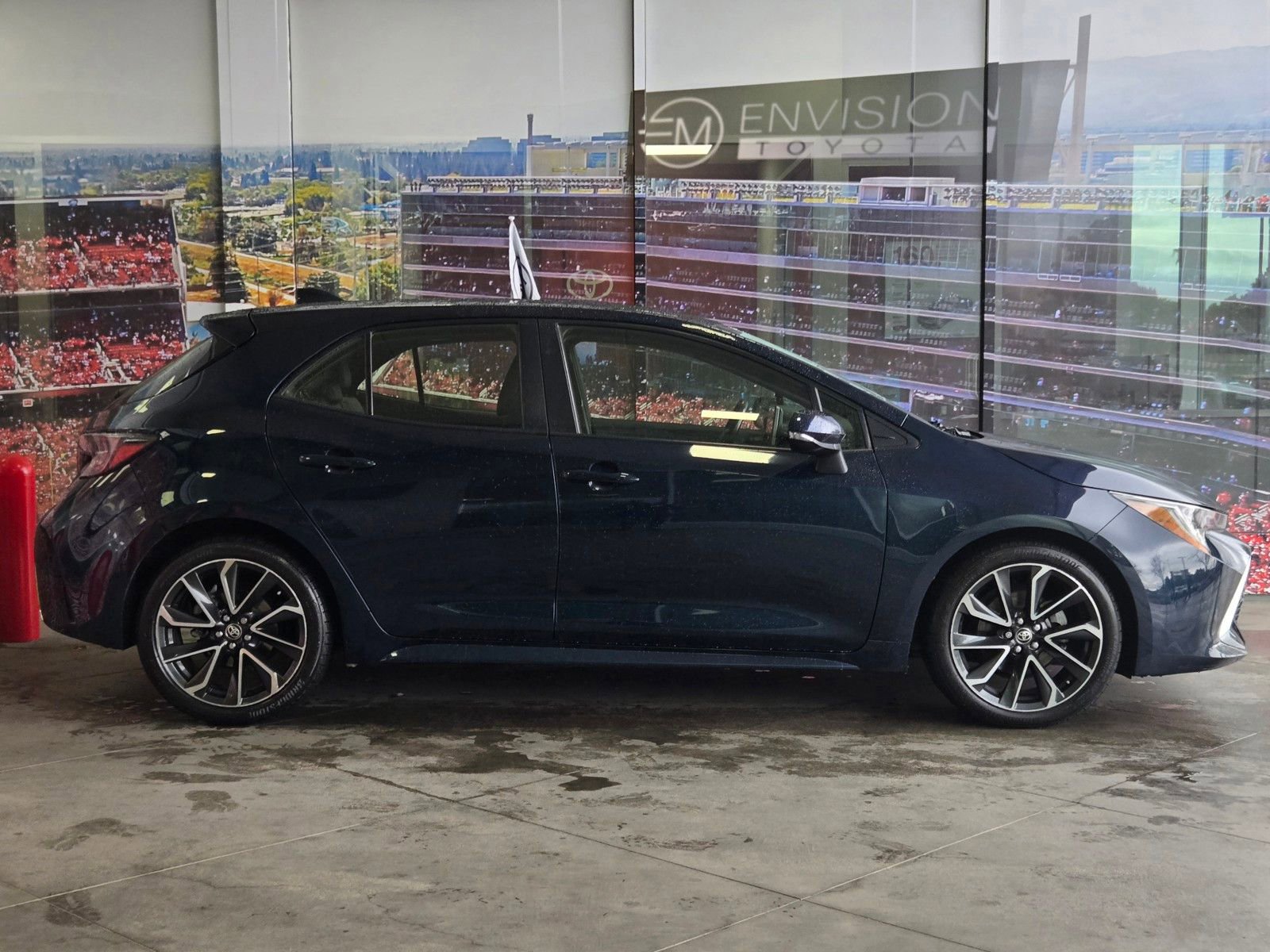 Used 2022 Toyota Corolla XSE image 4