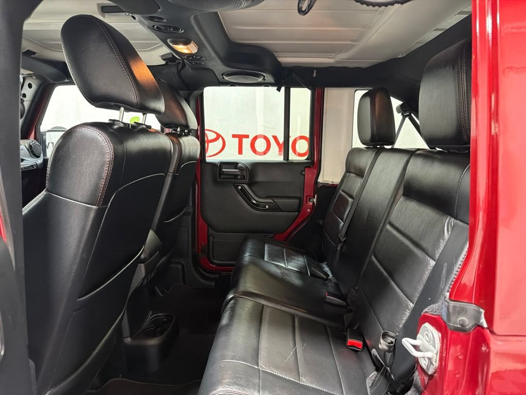 Used 2012 Jeep Wrangler Unlimited Sahara AWD/4WD image 20