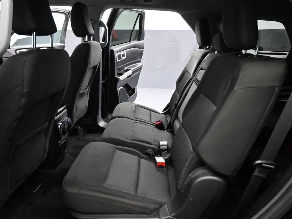 Certified 2022 Ford Explorer XLT image 19