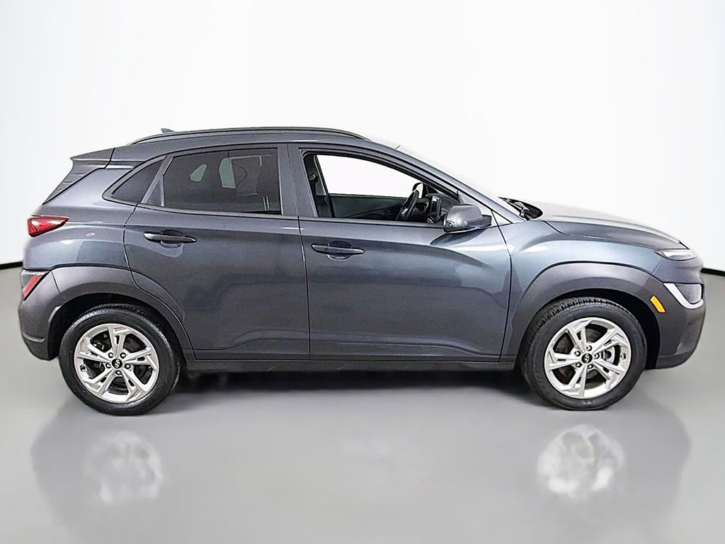 Used 2022 Hyundai Kona SEL image 12