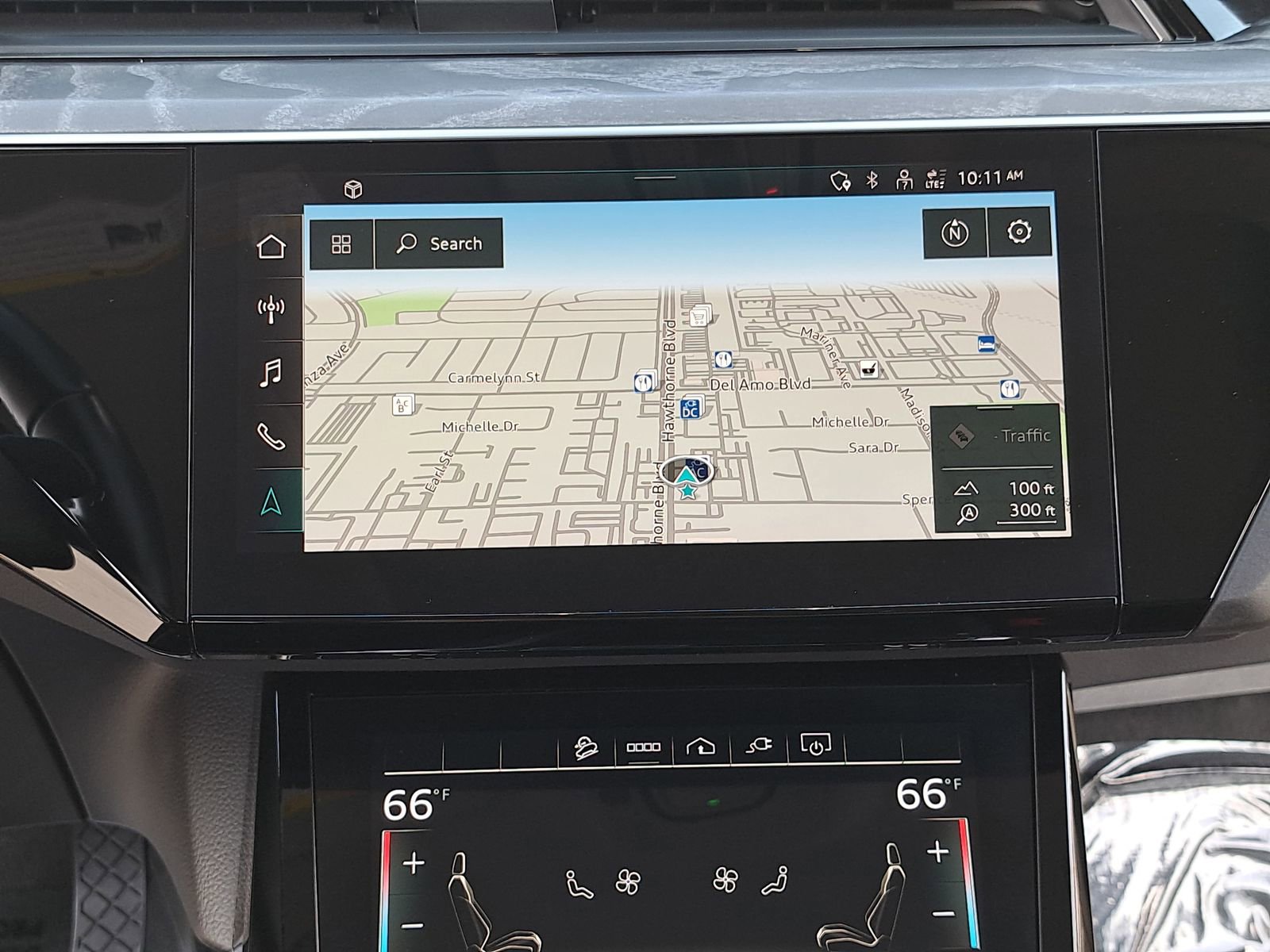 Certified 2023 Audi e-tron Premium w/ Convenience Plus Package image 27