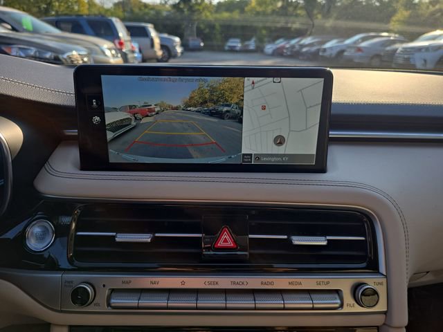 Used 2026 Genesis G70 2.5T image 17