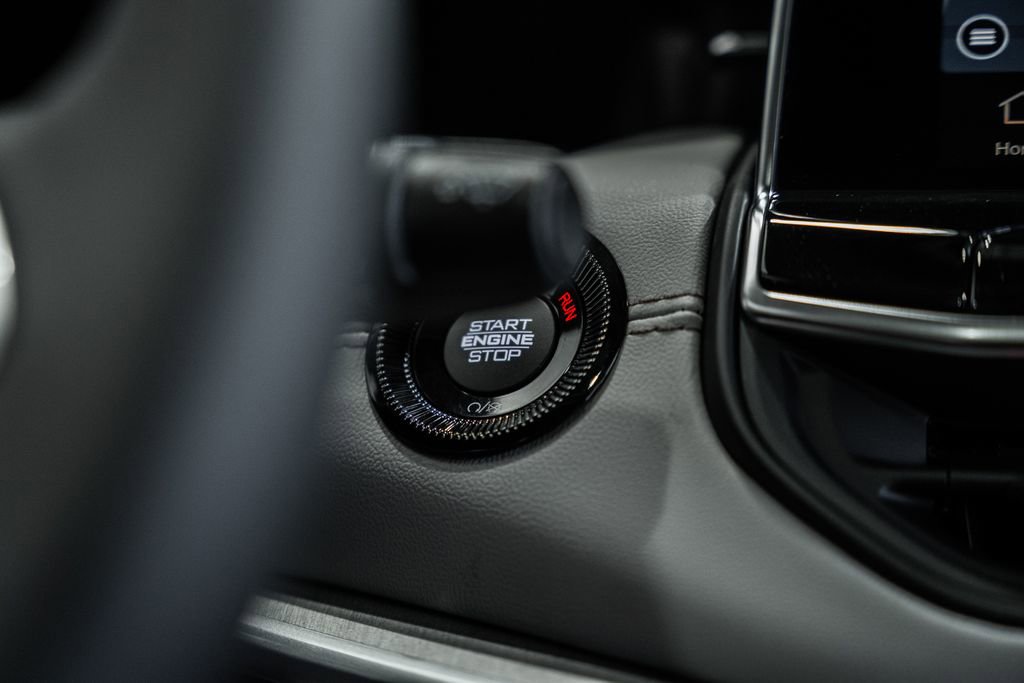 New 2026 Jeep Compass Limited w/ Sun, Sound & Navigation Group image 23