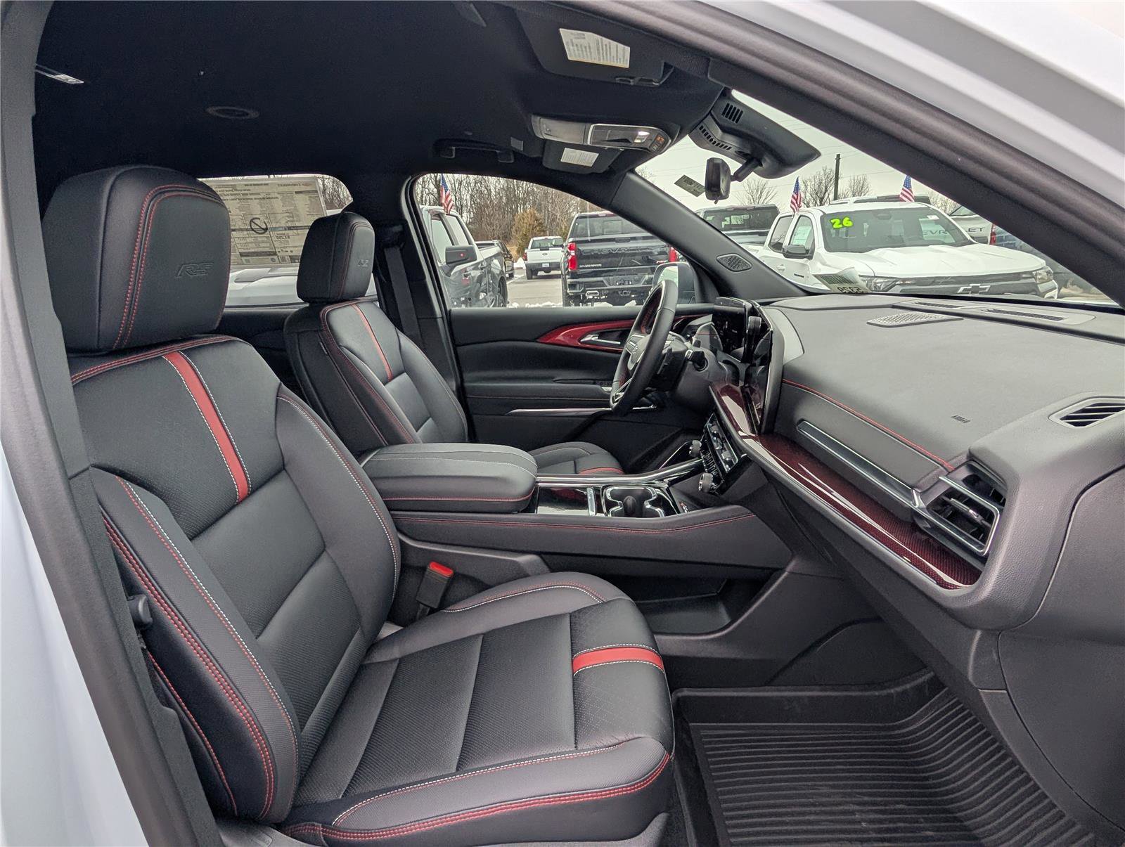 New 2026 Chevrolet Traverse RS w/ LPO, Floor Liner Package image 6