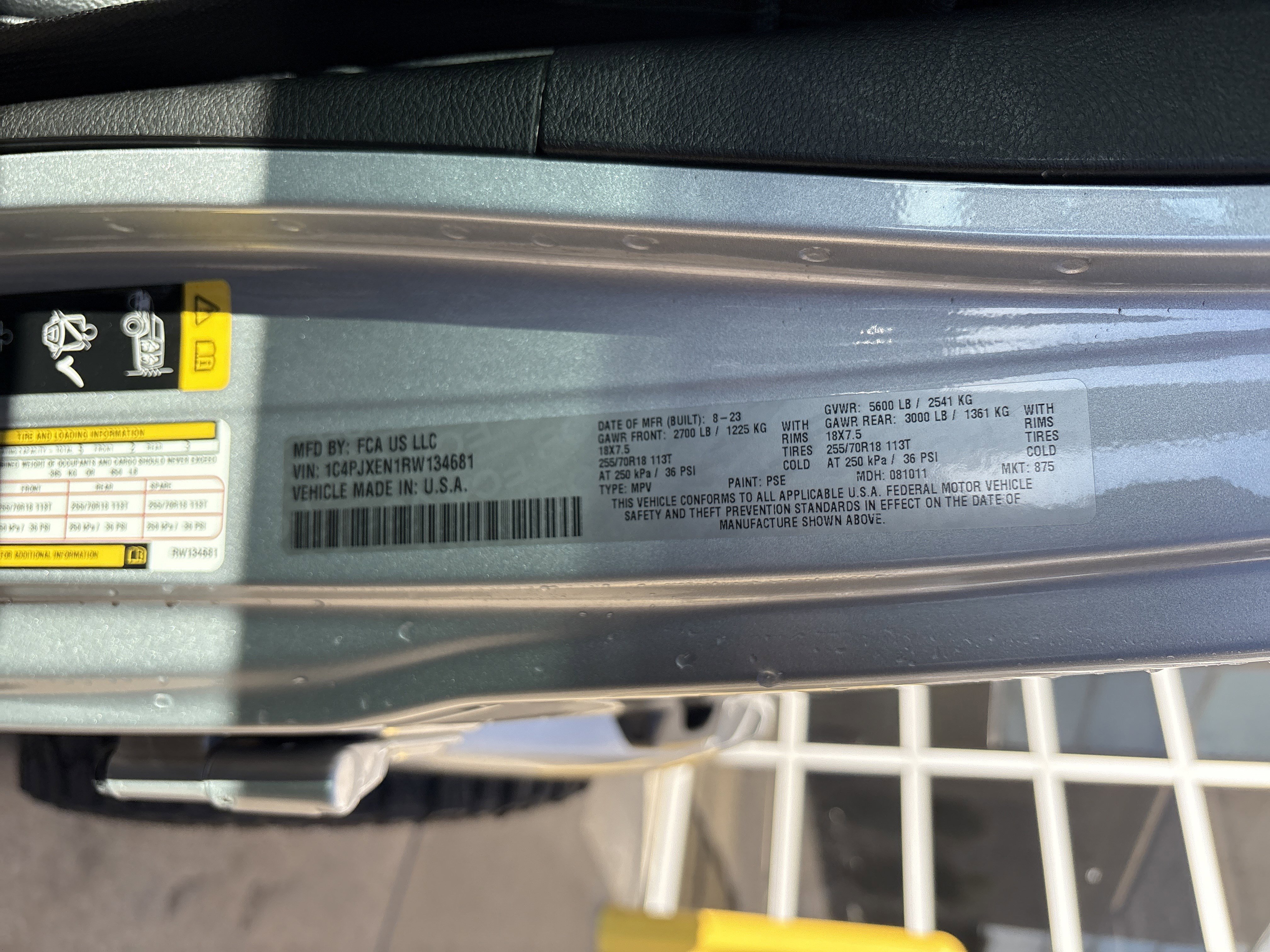 Used 2024 Jeep Wrangler Unlimited Sahara w/ Technology Group image 34