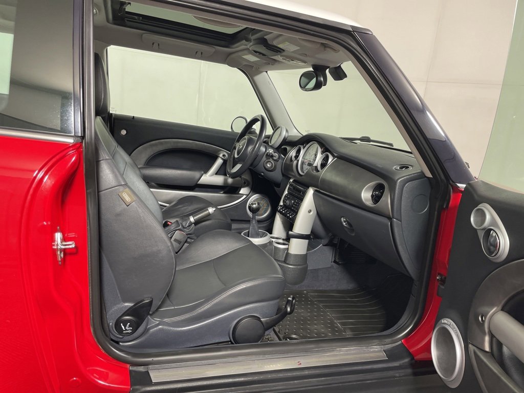 Used 2005 MINI Cooper S image 20