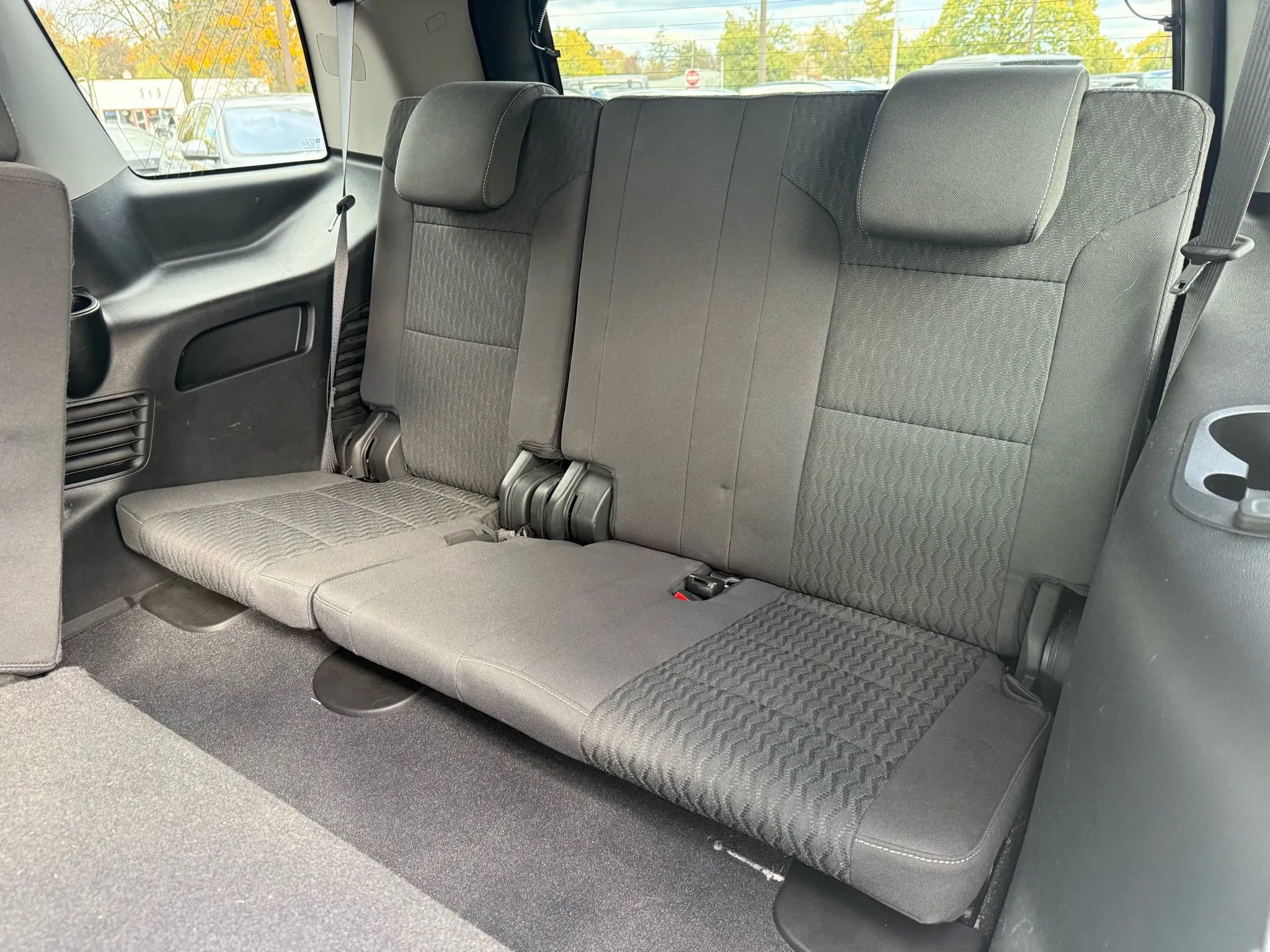 Used 2019 GMC Yukon SLE w/ SLE Value Package image 28