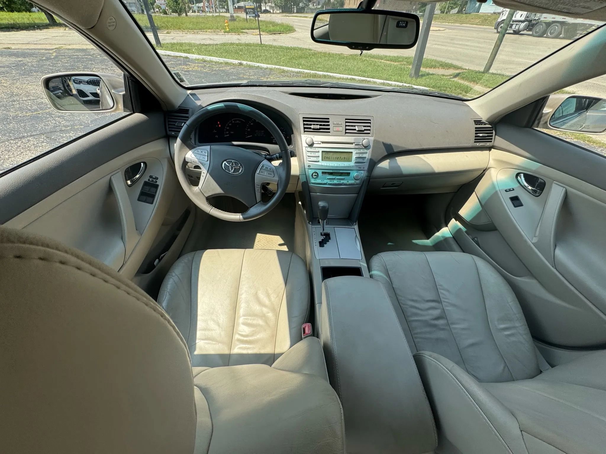 Used 2009 Toyota Camry Hybrid image 15