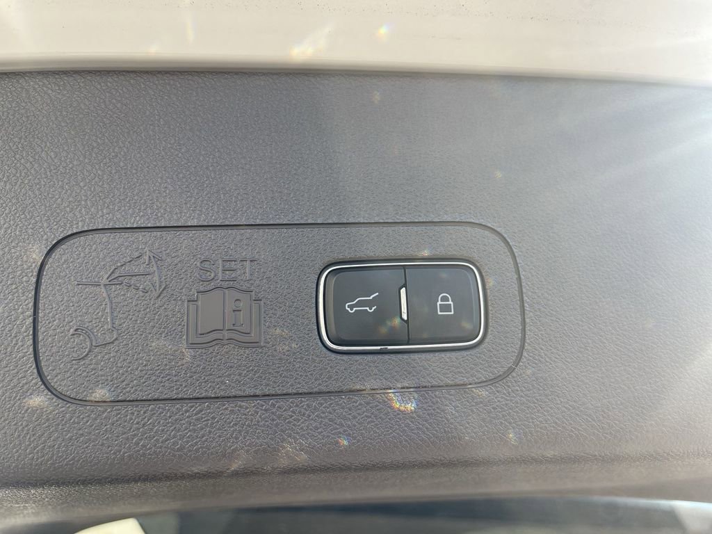 Used 2023 Lincoln Aviator Reserve w/ Elements Package Plus image 15