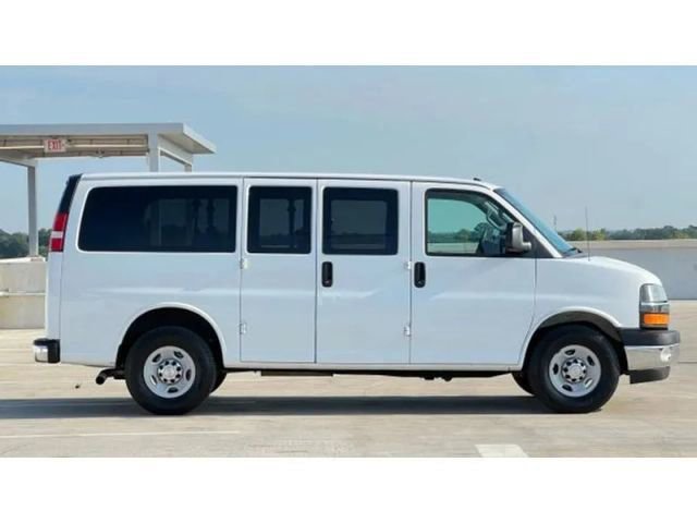 Used 2017 Chevrolet Express 2500 LT w/ LT Preferred Equipment Group image 44