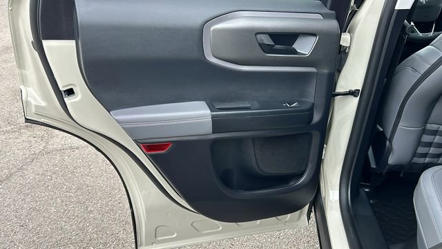 Used 2025 Ford Bronco Sport Badlands image 14