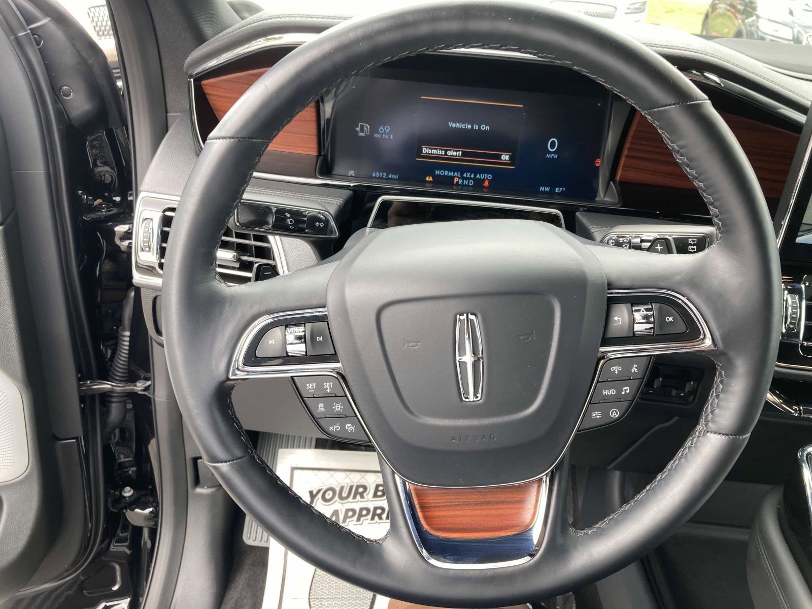 Used 2024 Lincoln Navigator L Reserve AWD/4WD image 33