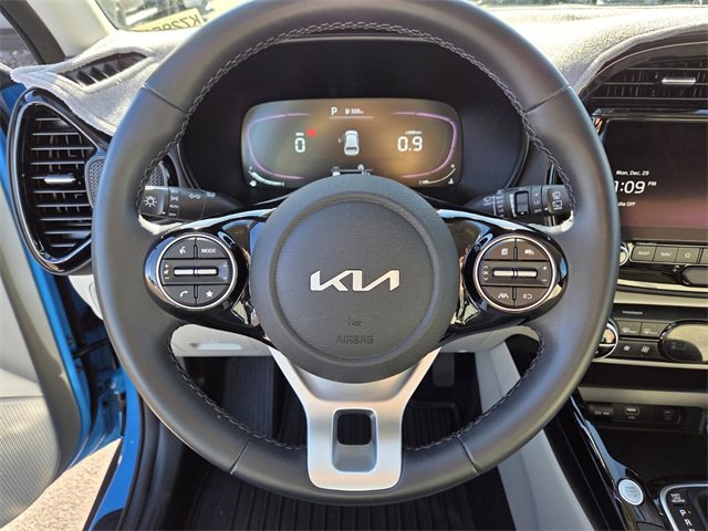 Certified 2024 Kia Soul EX image 18