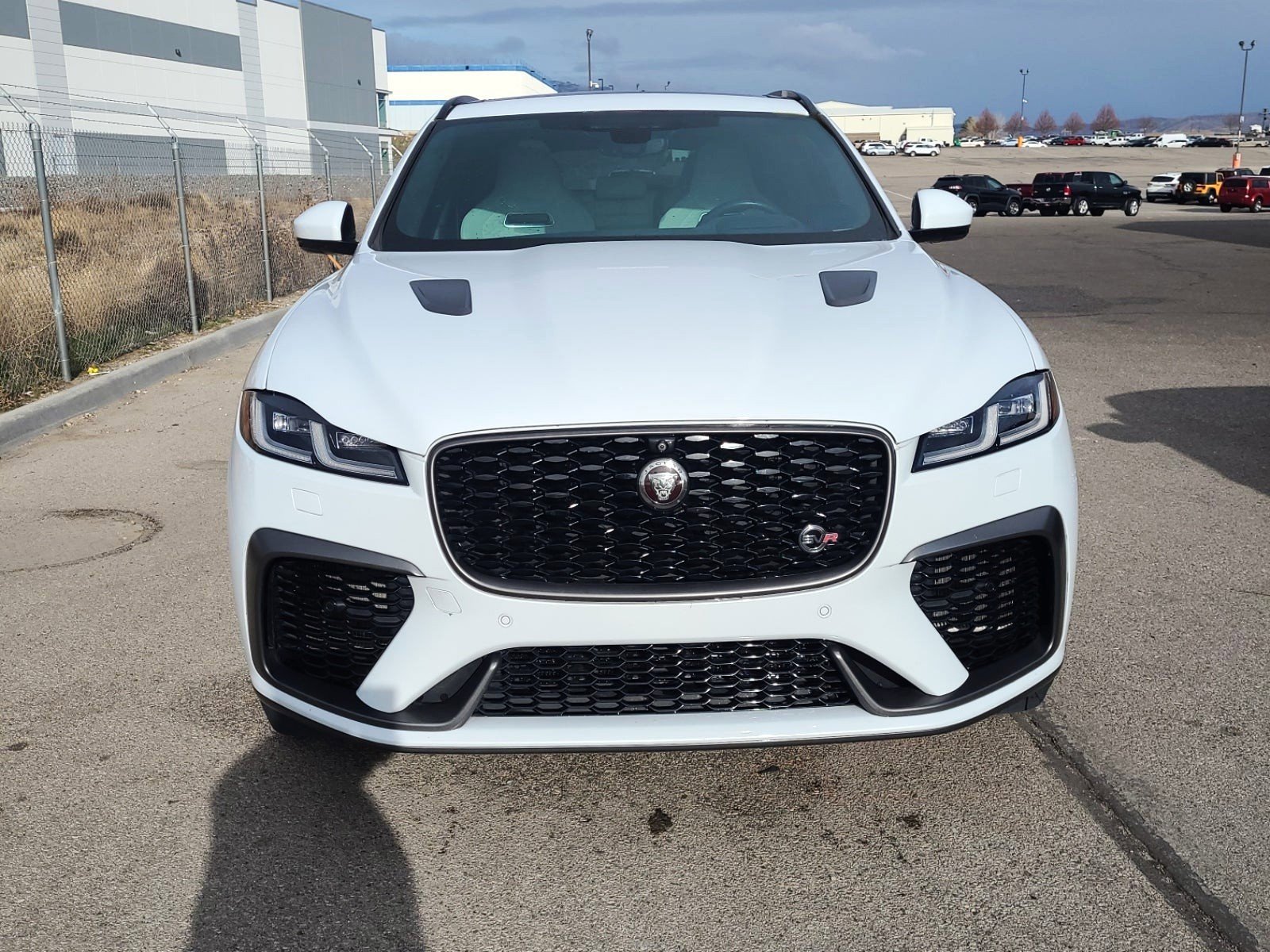 Used 2021 Jaguar F-PACE SVR image 2