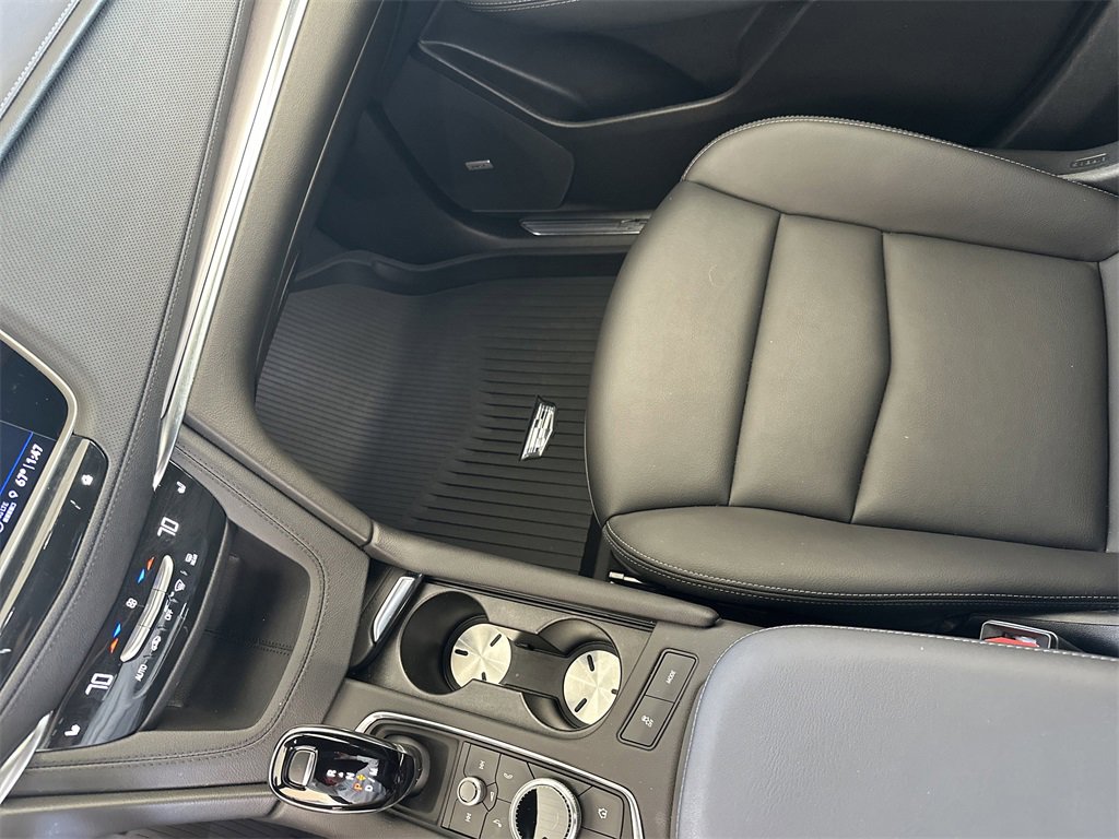 New 2025 Cadillac XT5 Luxury w/ LPO, Floor Liner Package image 22