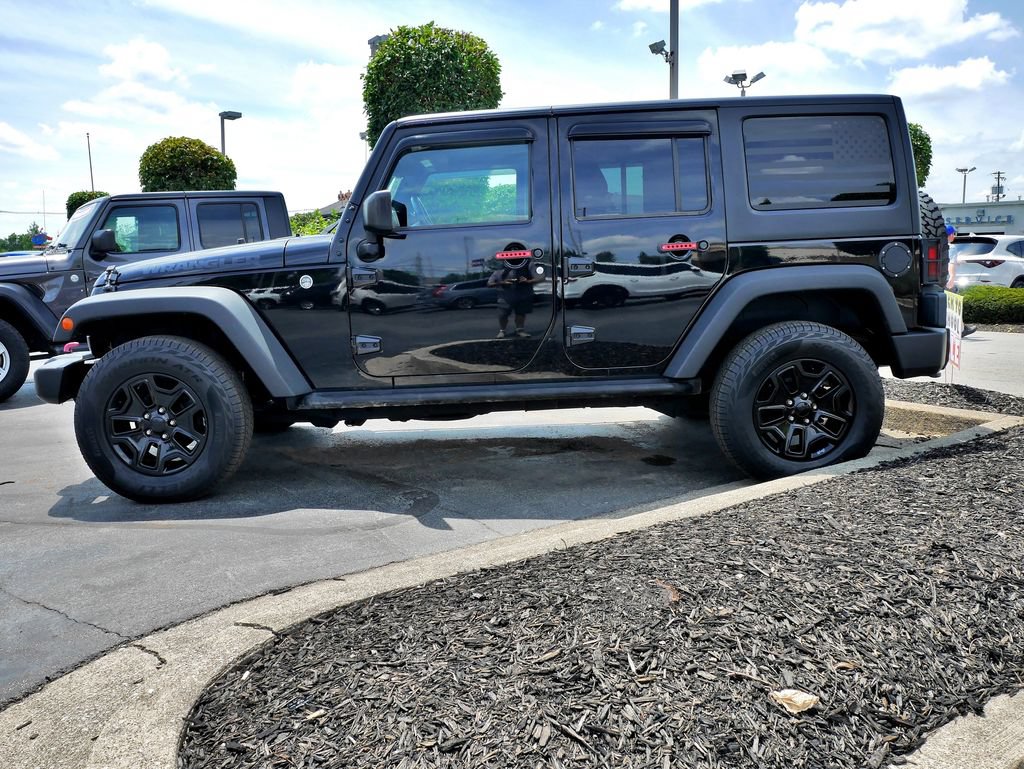 Used 2016 Jeep Wrangler Unlimited Sport AWD/4WD image 4