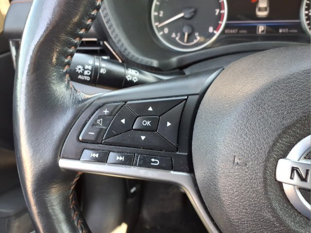Used 2021 Nissan Sentra SR w/ SR Premium Package FWD image 24