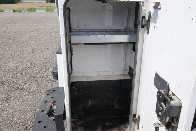 Used 2022 Ford F250 XL w/ Power Equipment Group AWD/4WD image 9
