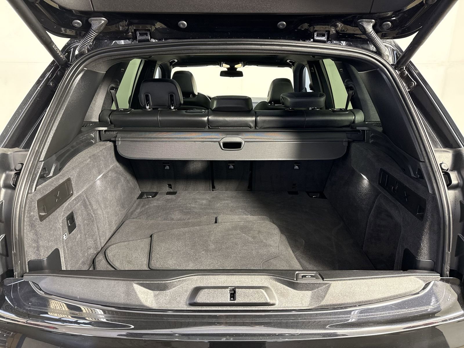 Used 2022 BMW X5 xDrive40i w/ Premium Package image 35