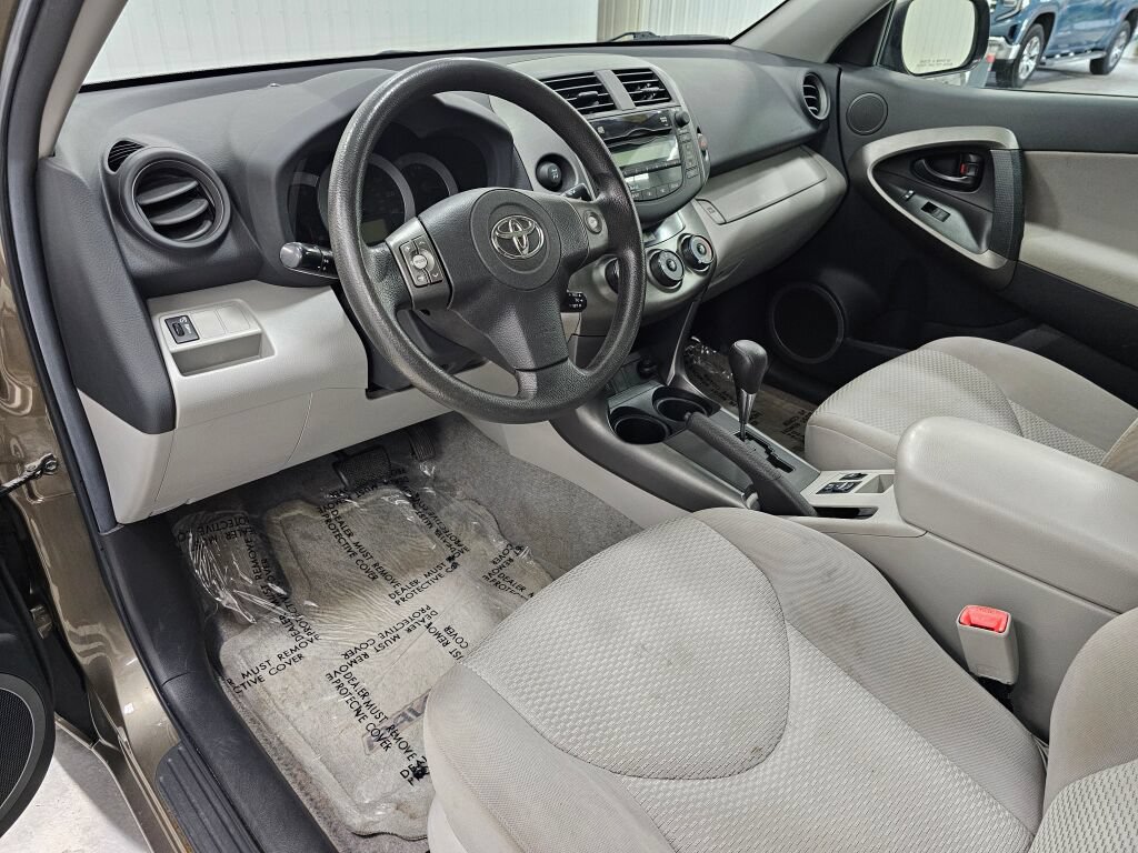 Used 2011 Toyota RAV4 4WD w/ Upgrade Value Pkg image 26