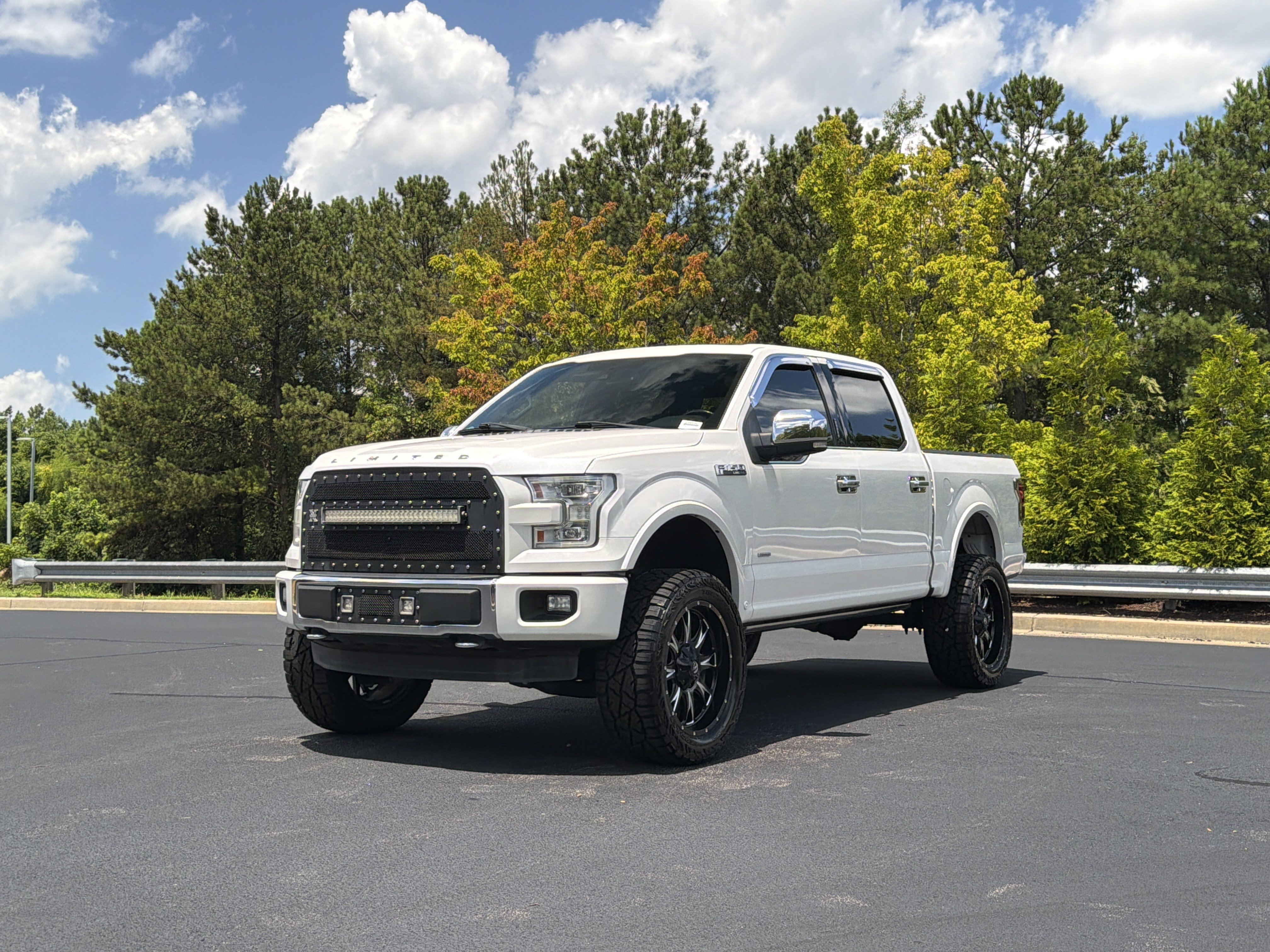 Used 2016 Ford F150 Limited w/ Trailer Tow Package AWD/4WD image 14