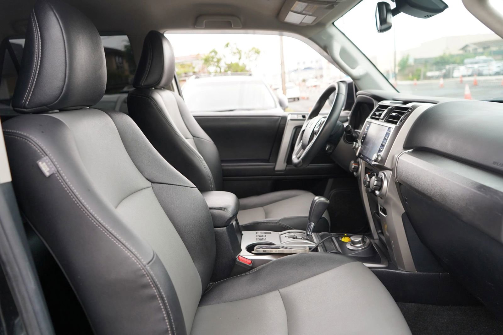 Used 2022 Toyota 4Runner SR5 Premium image 22