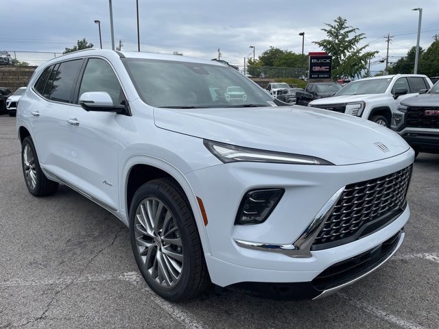 New 2026 Buick Enclave Avenir w/ LPO, Floor Liner Package image 4