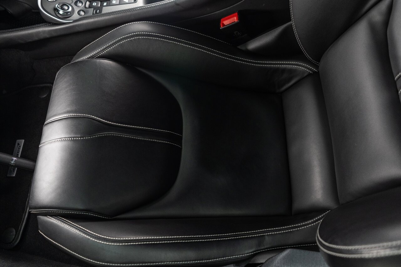 Used 2019 McLaren 570S Coupe RWD image 27