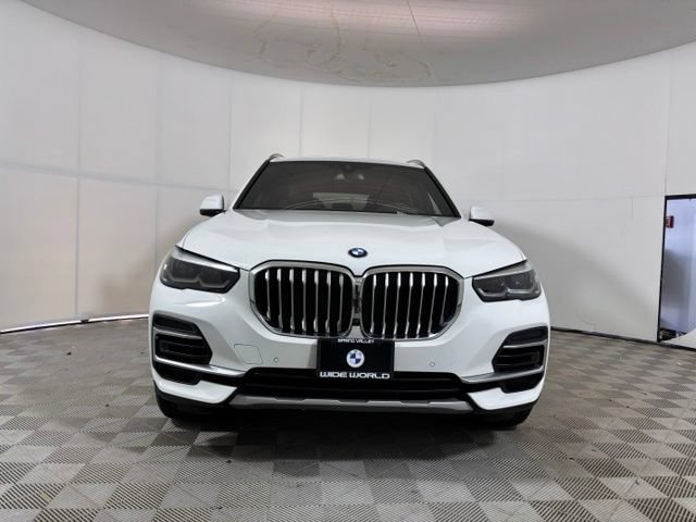 Used 2022 BMW X5 xDrive40i w/ Climate Comfort Package AWD/4WD image 2