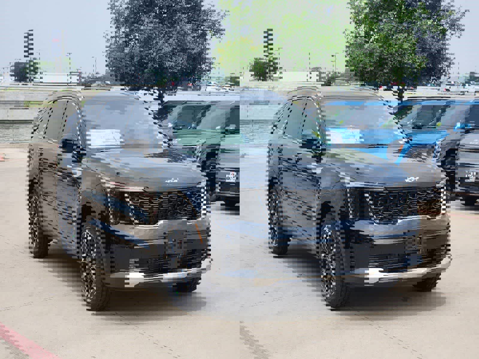 New 2026 Kia Sorento EX FWD image 2