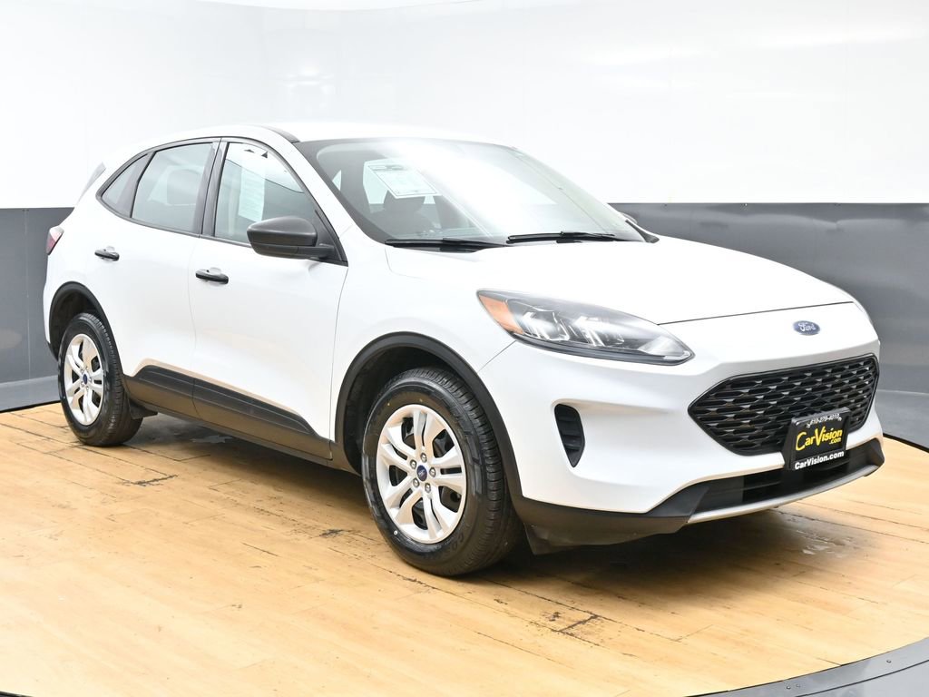 Used 2020 Ford Escape S image 3