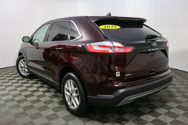 Used 2022 Ford Edge SEL w/ Convenience Package image 7