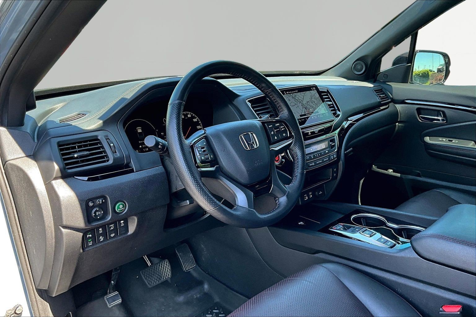 Used 2024 Honda Ridgeline Black Edition image 18