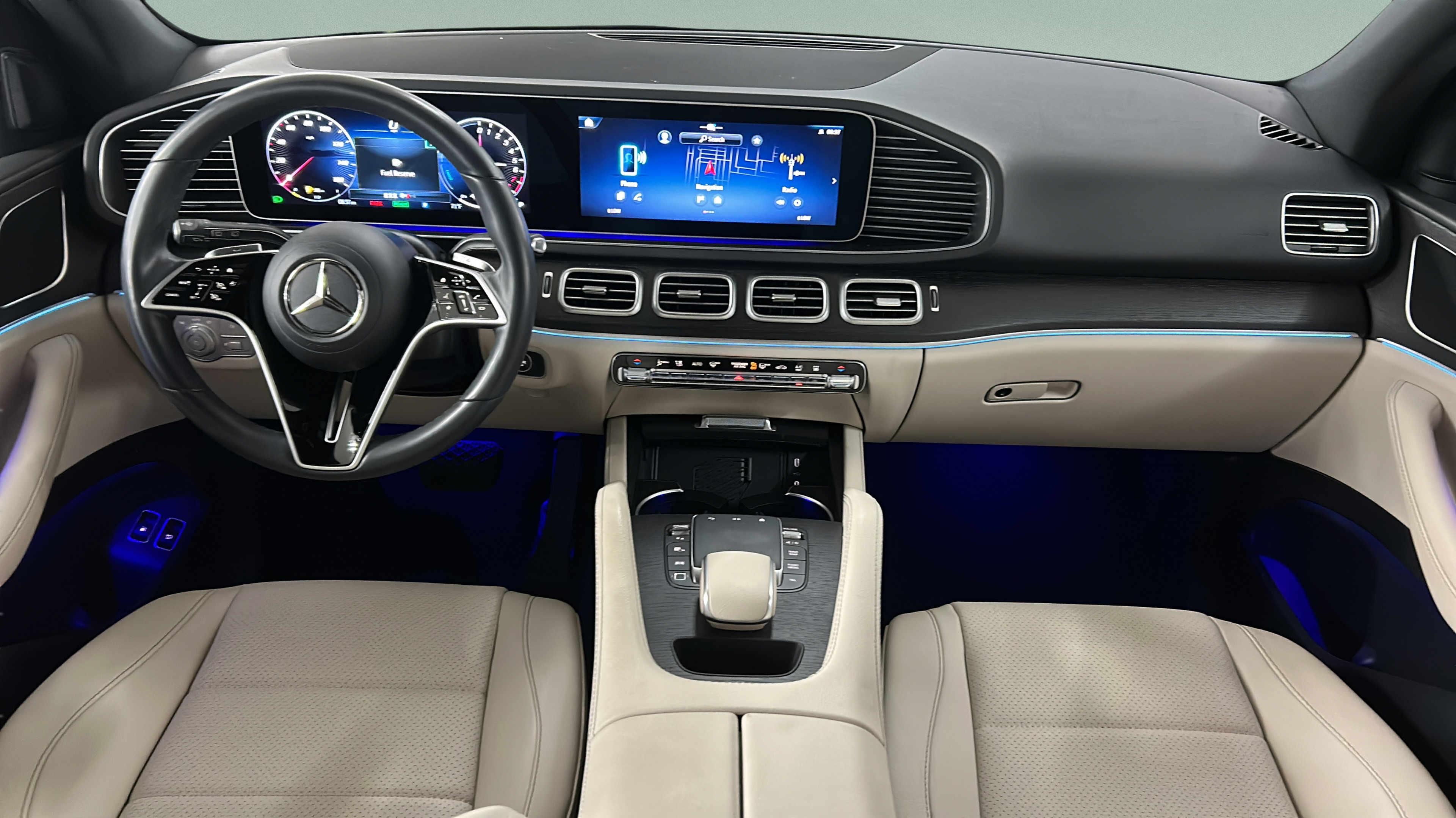 Used 2025 Mercedes-Benz GLE 450e 4MATIC image 17