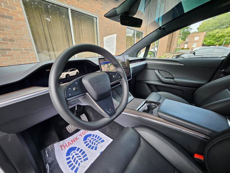 Used 2023 Tesla Model X AWD/4WD image 38