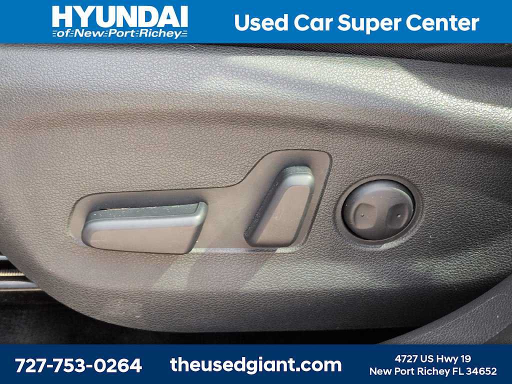 Used 2019 Hyundai Tucson Value FWD image 18