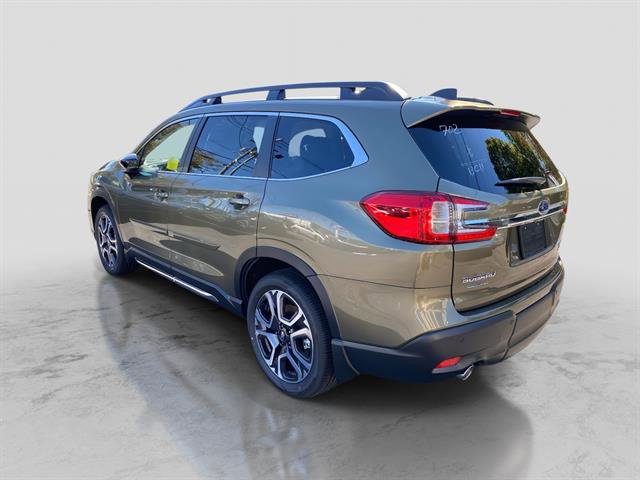 New 2025 Subaru Ascent Limited image 3