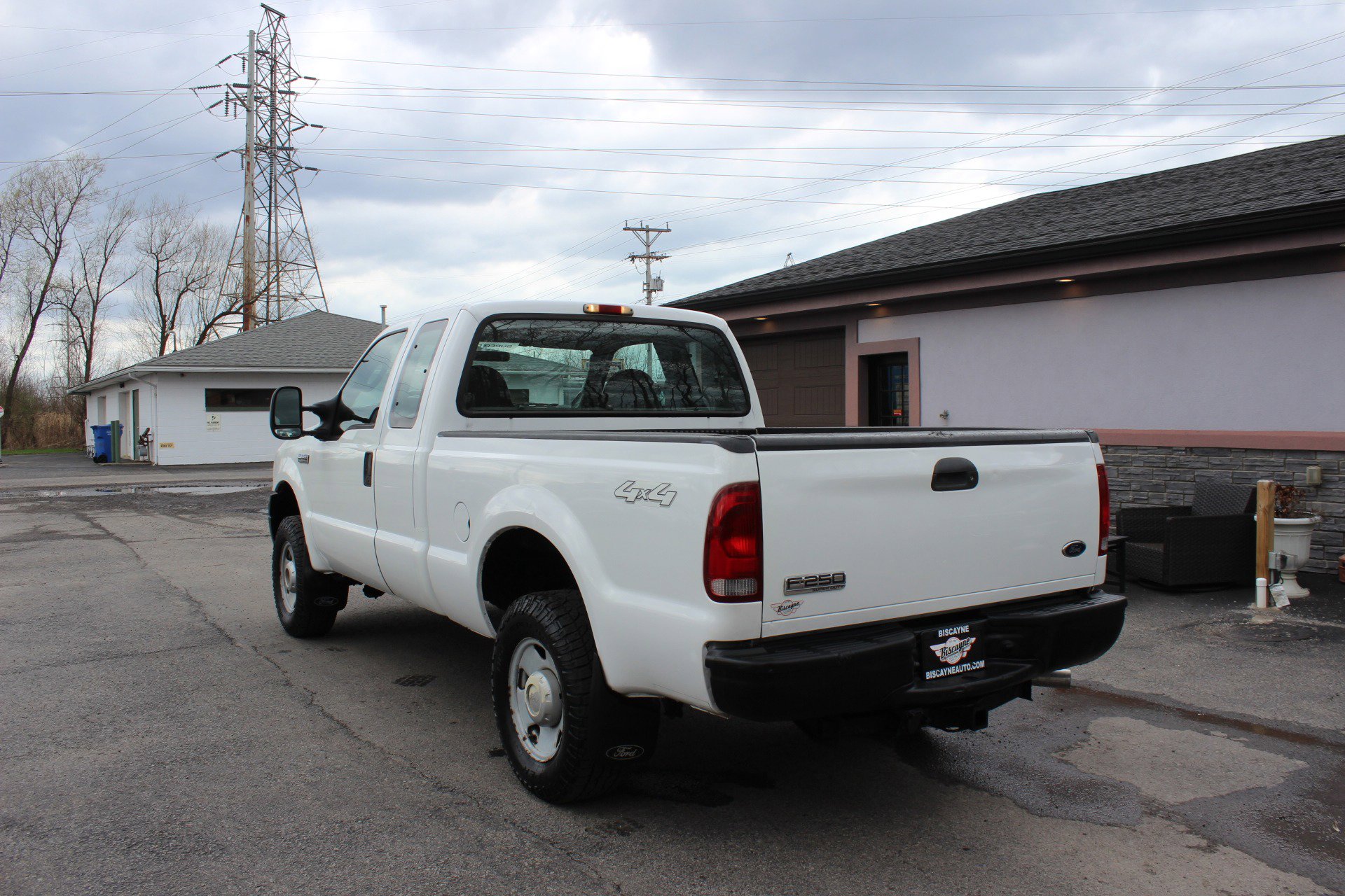Used 2005 Ford F250 XLT AWD/4WD image 8